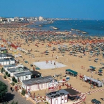 Vacanze in hotel a Cattolica tra mare, parchi e buona cucina!